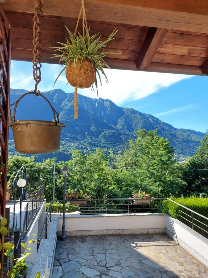 Casa Vacanza Il Glicine Casale Corte Cerro Eksteriør bilde